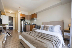 Furnished Studio in Avida Towers Riala, Cebu IT Park with Fast WiFi, Netflix, Pool and More